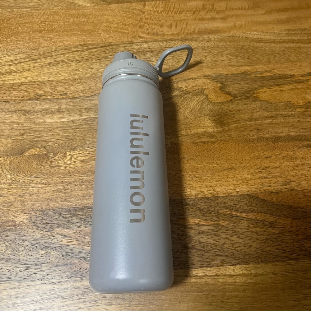 Grey Lululemon Water Bottle